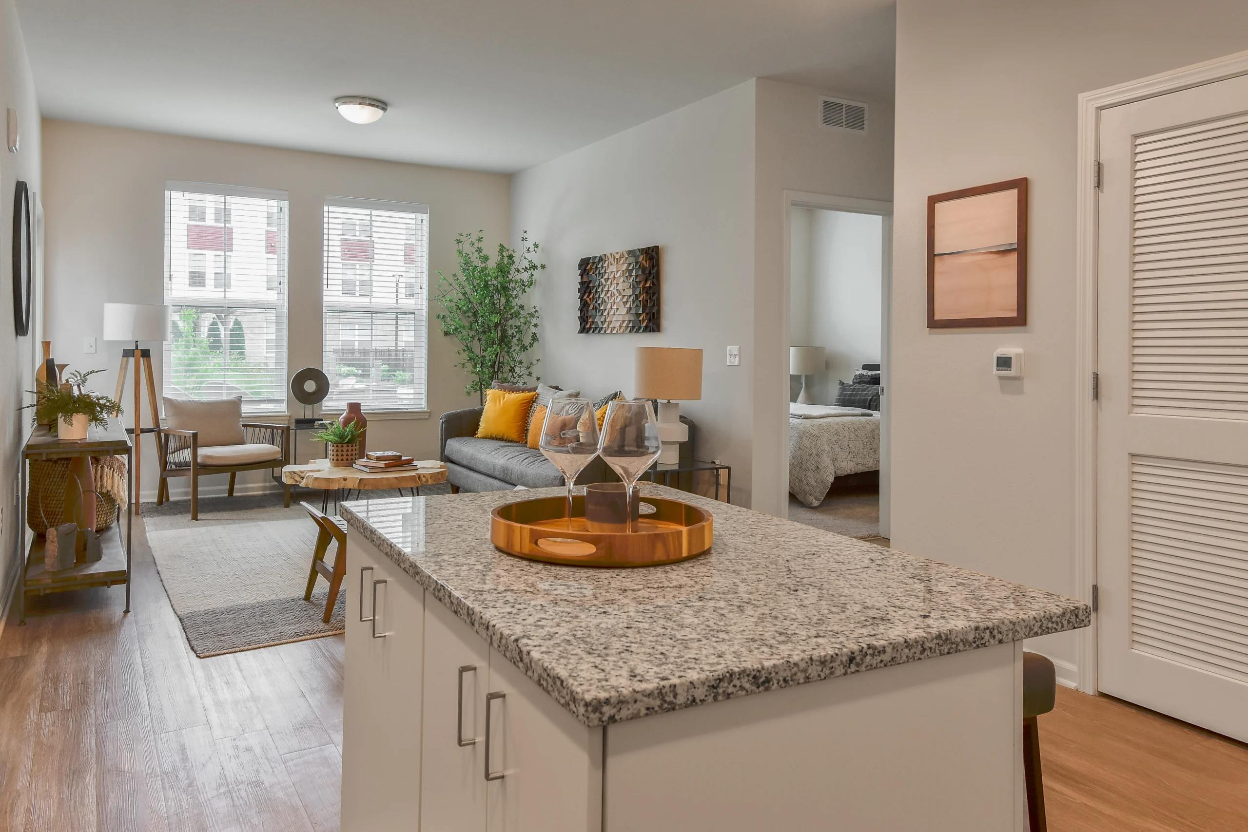 The View on Collins Apartments – photo 4