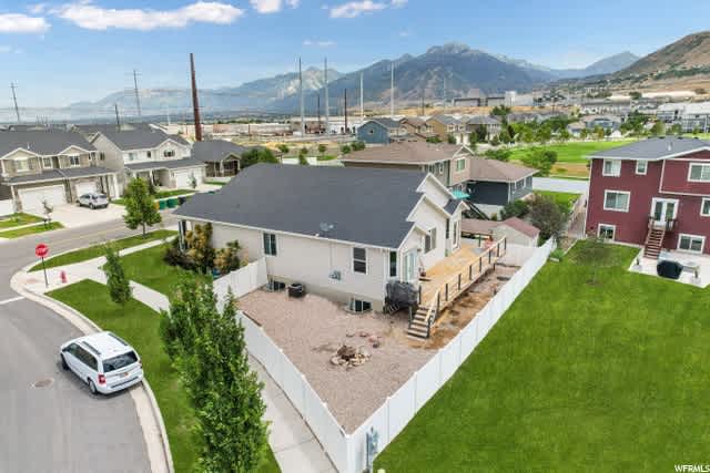 895 W Freedom Point Way – photo 2