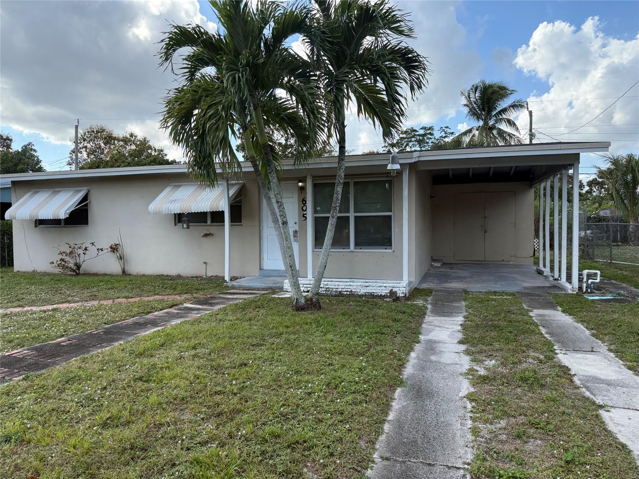 605 SW 22nd Avenue – photo 1