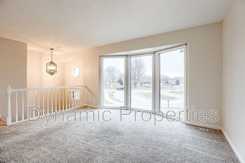 7926 Primrose Court – photo 4