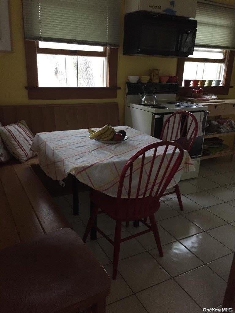 821 Evergreen – photo 4
