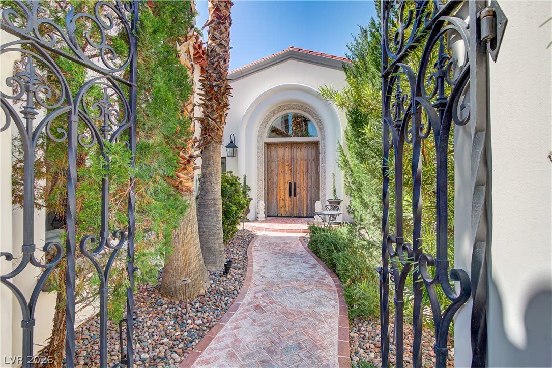 8628 Scarsdale Drive – photo 4
