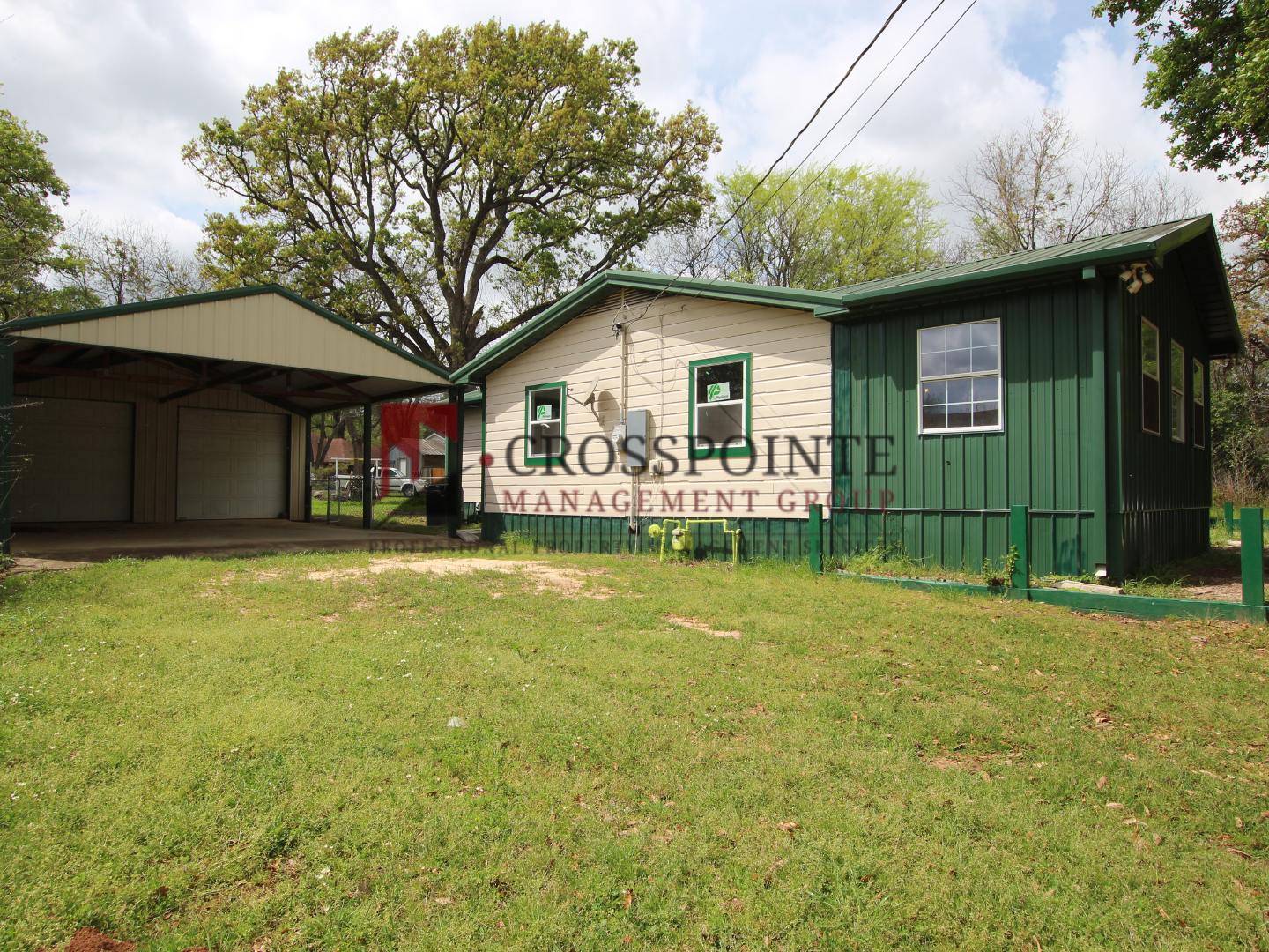 Tour Today! 3 Bedroom 2 Bath in Bullard! Large Shop! – photo 4