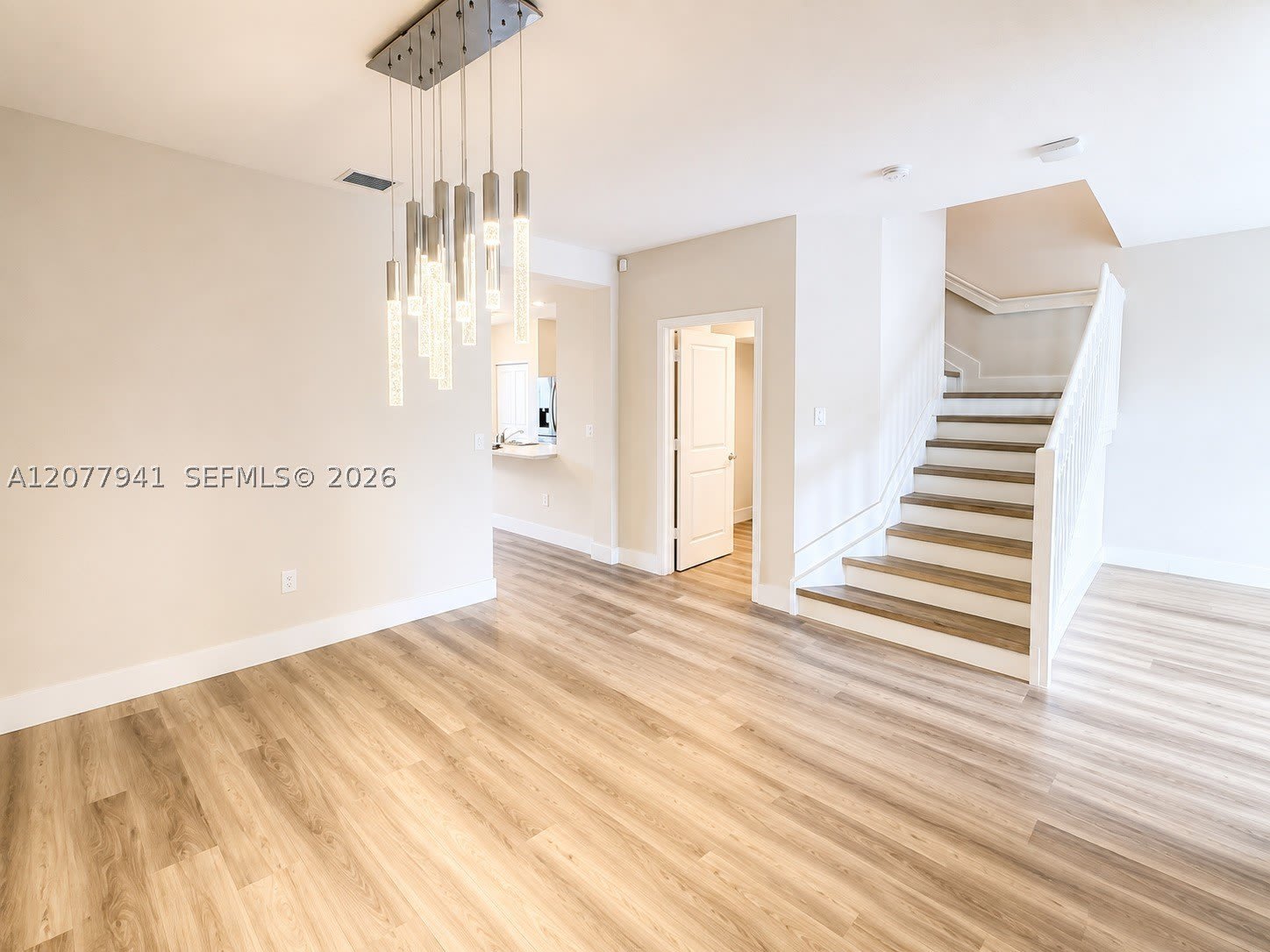 403 NE 208th Ter – photo 5