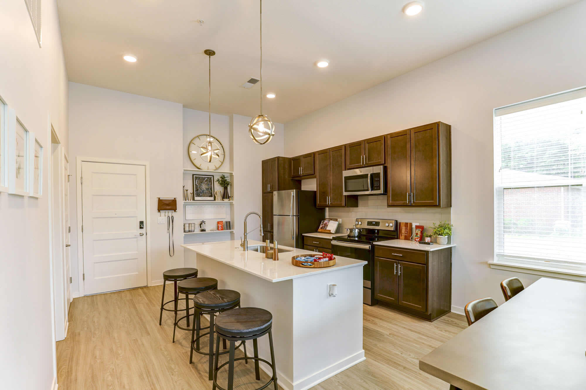 Pullman Pointe – photo 2