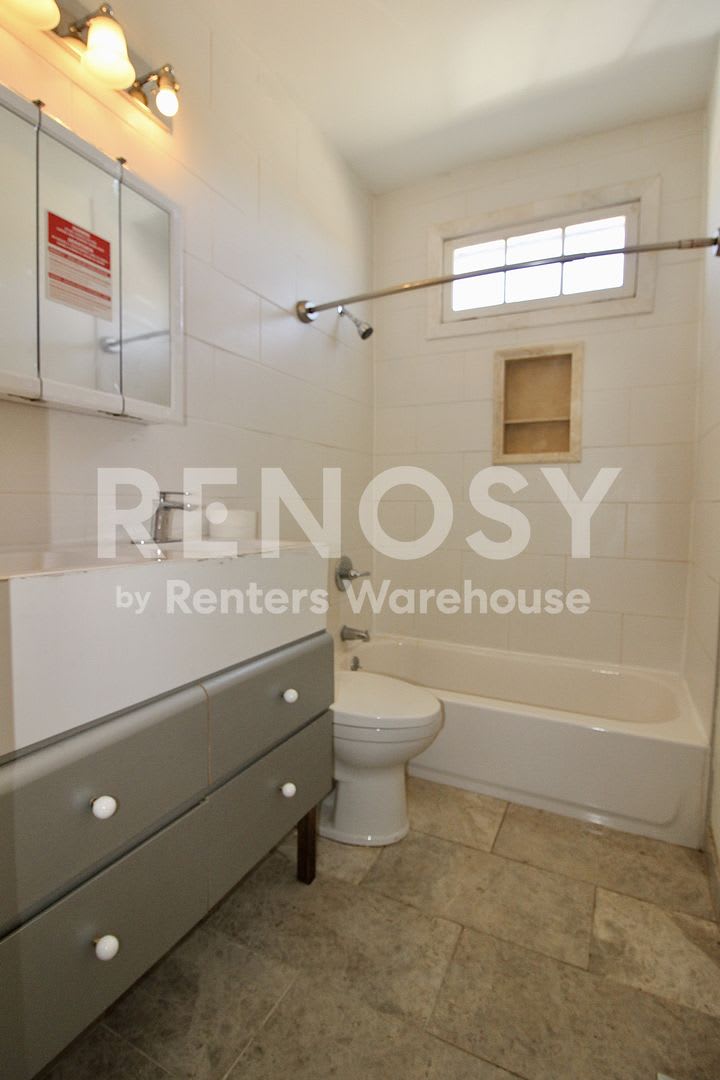 2 Bed 1 Bath Denver Co – photo 4