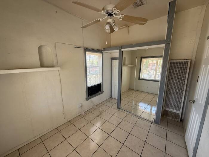 834 5th Street – photo 4
