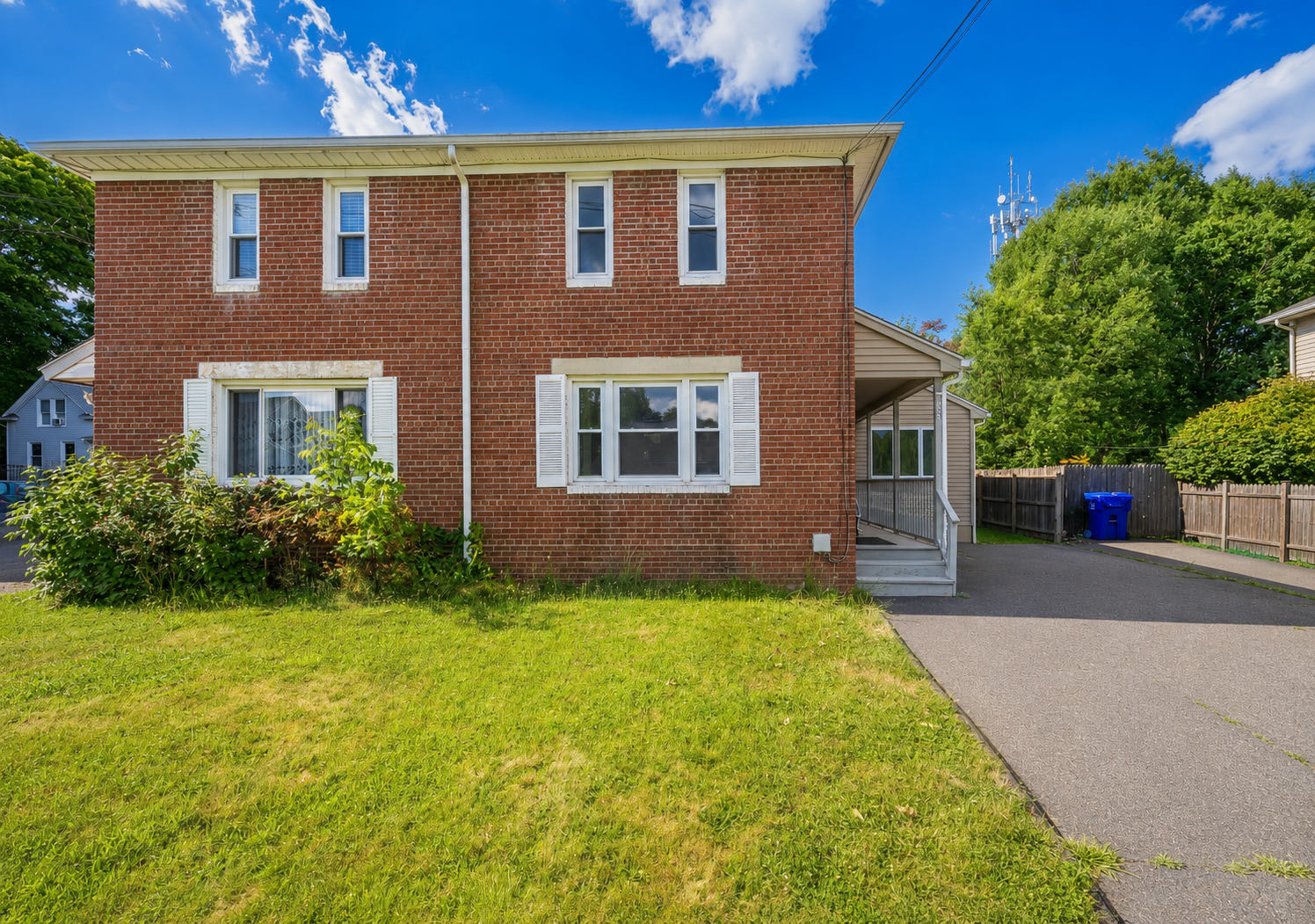 461 Mill St – photo 2