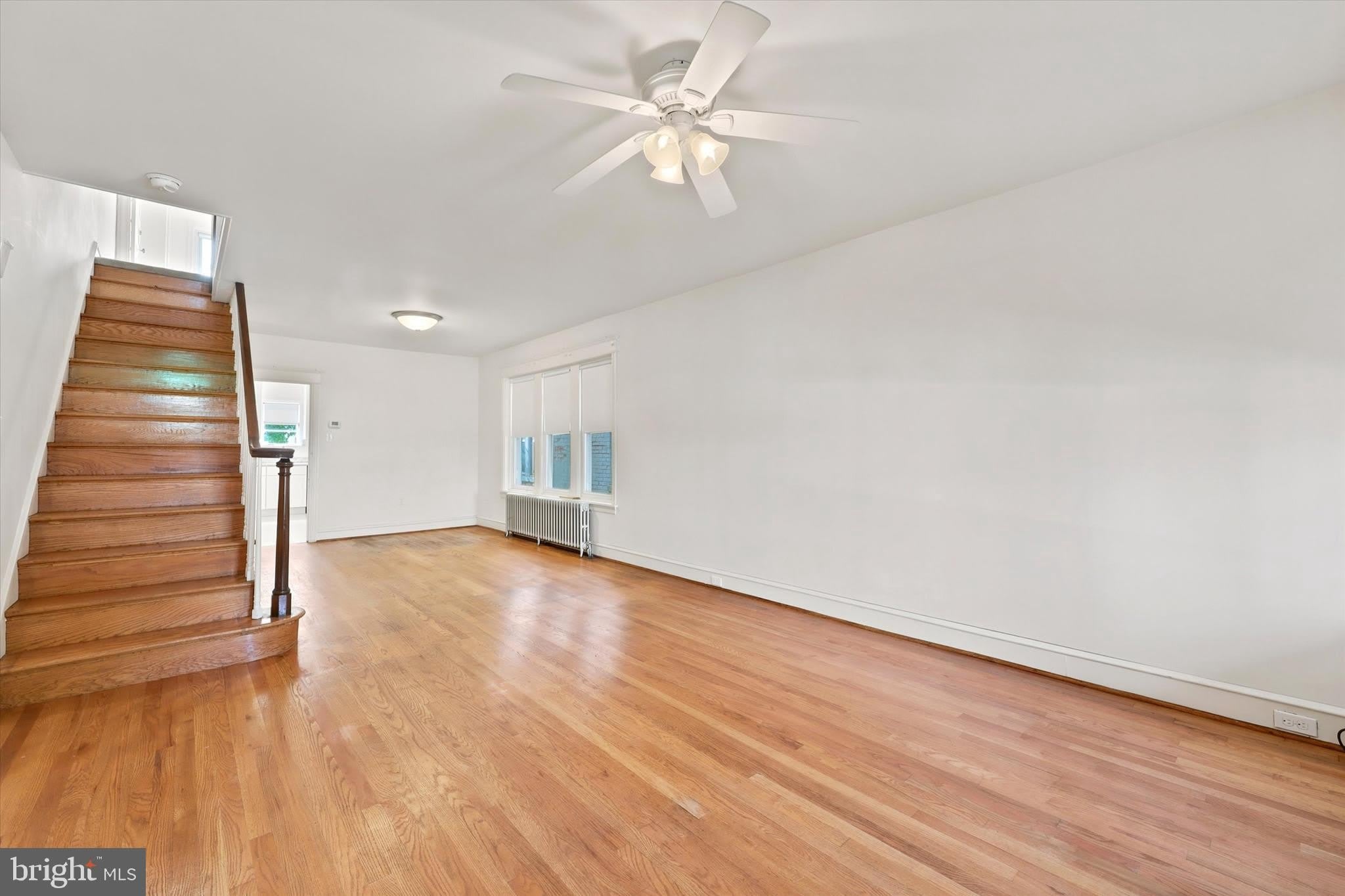 832 N UNION Street – photo 3