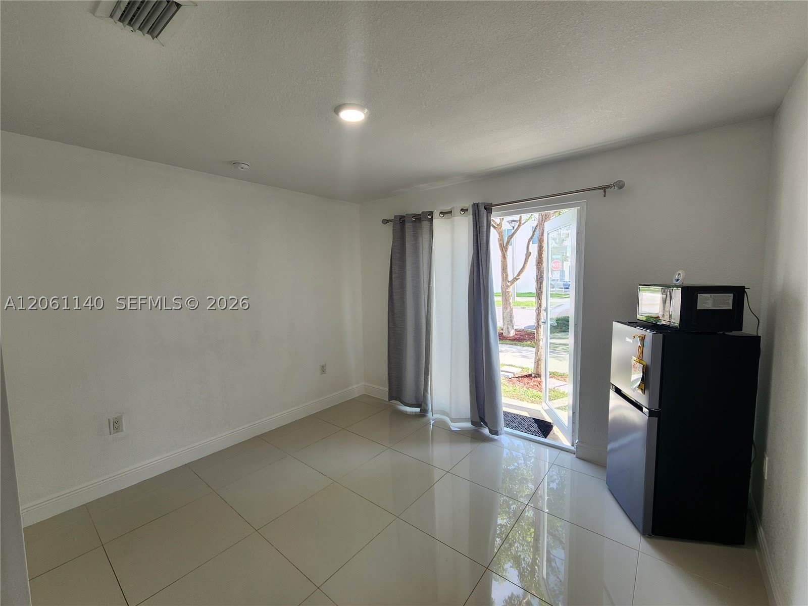 14382 SW 258th Ln – photo 2