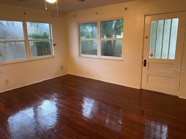2919 Dartmouth Avenue N – photo 2