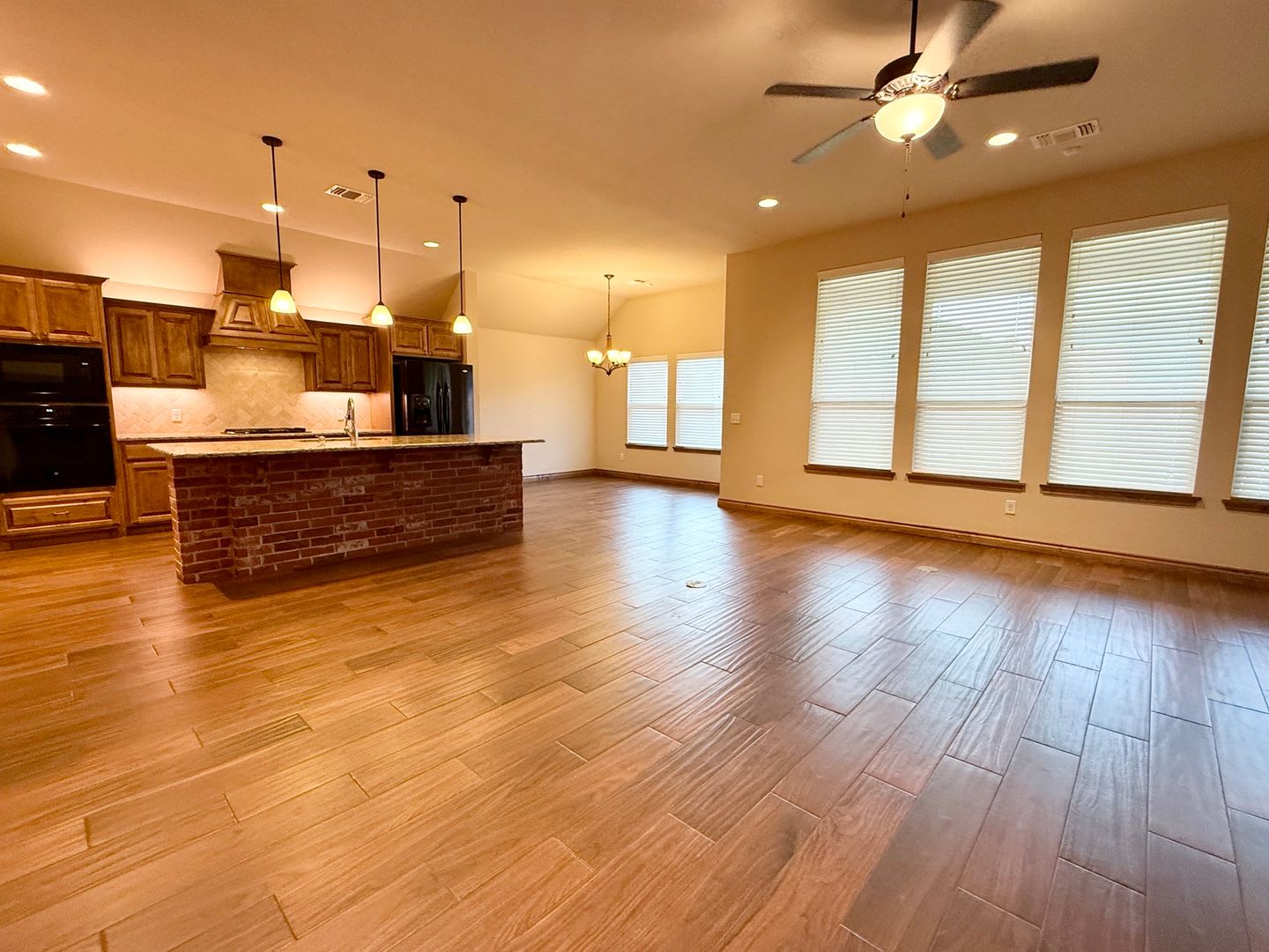 Executive Home In Red Canyon Ranch – photo 4