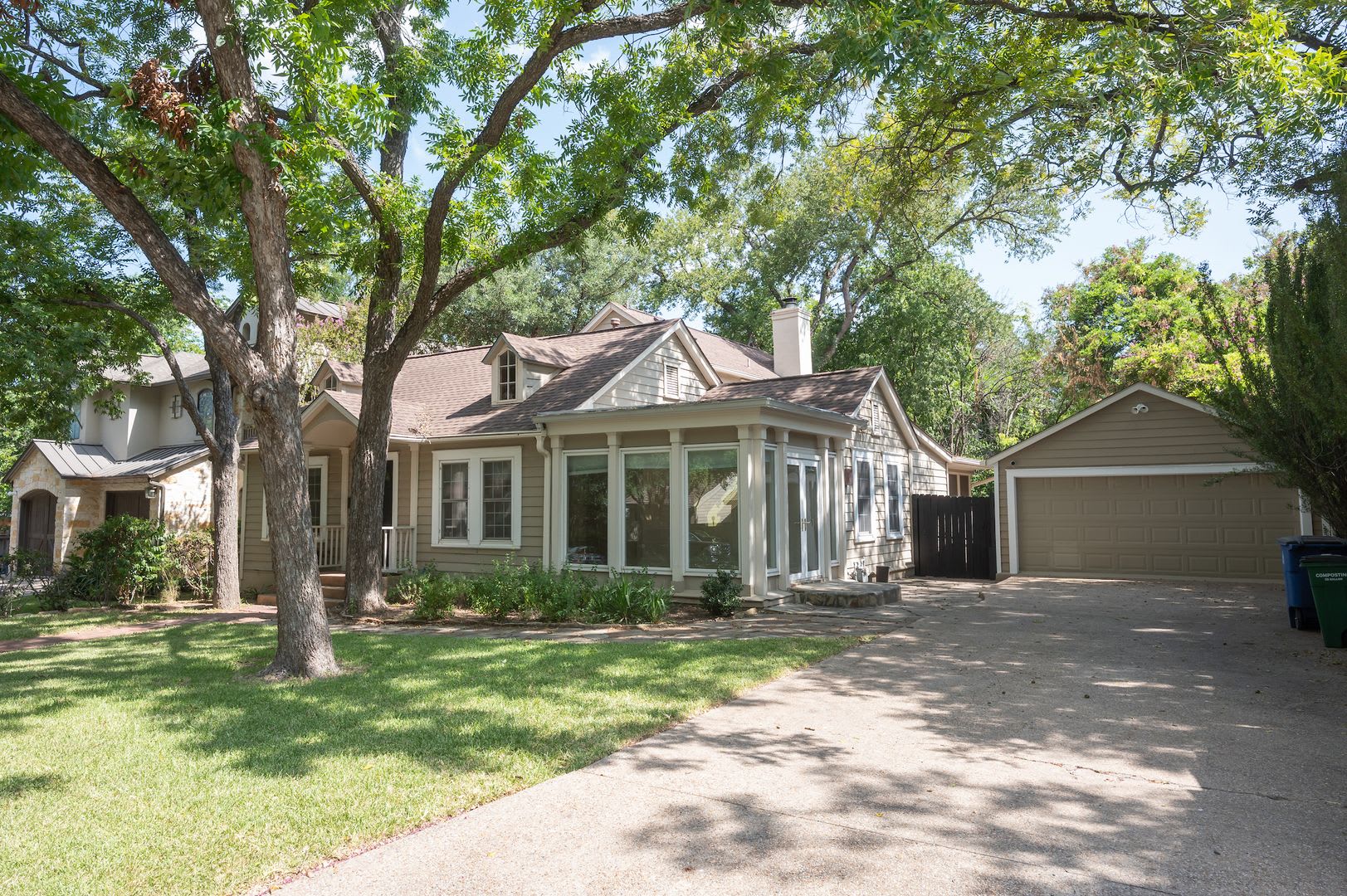 Adorable Enfield Home With Detached Studio Garage – photo 3