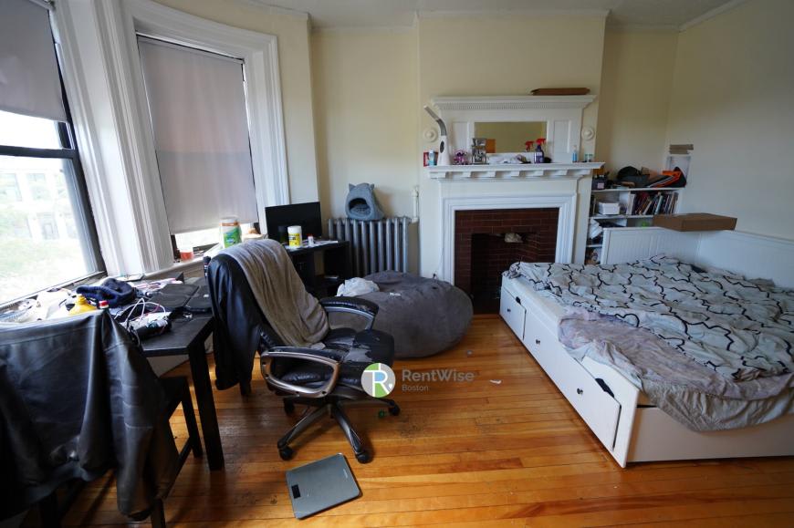 21 Brighton Ave. – photo 2
