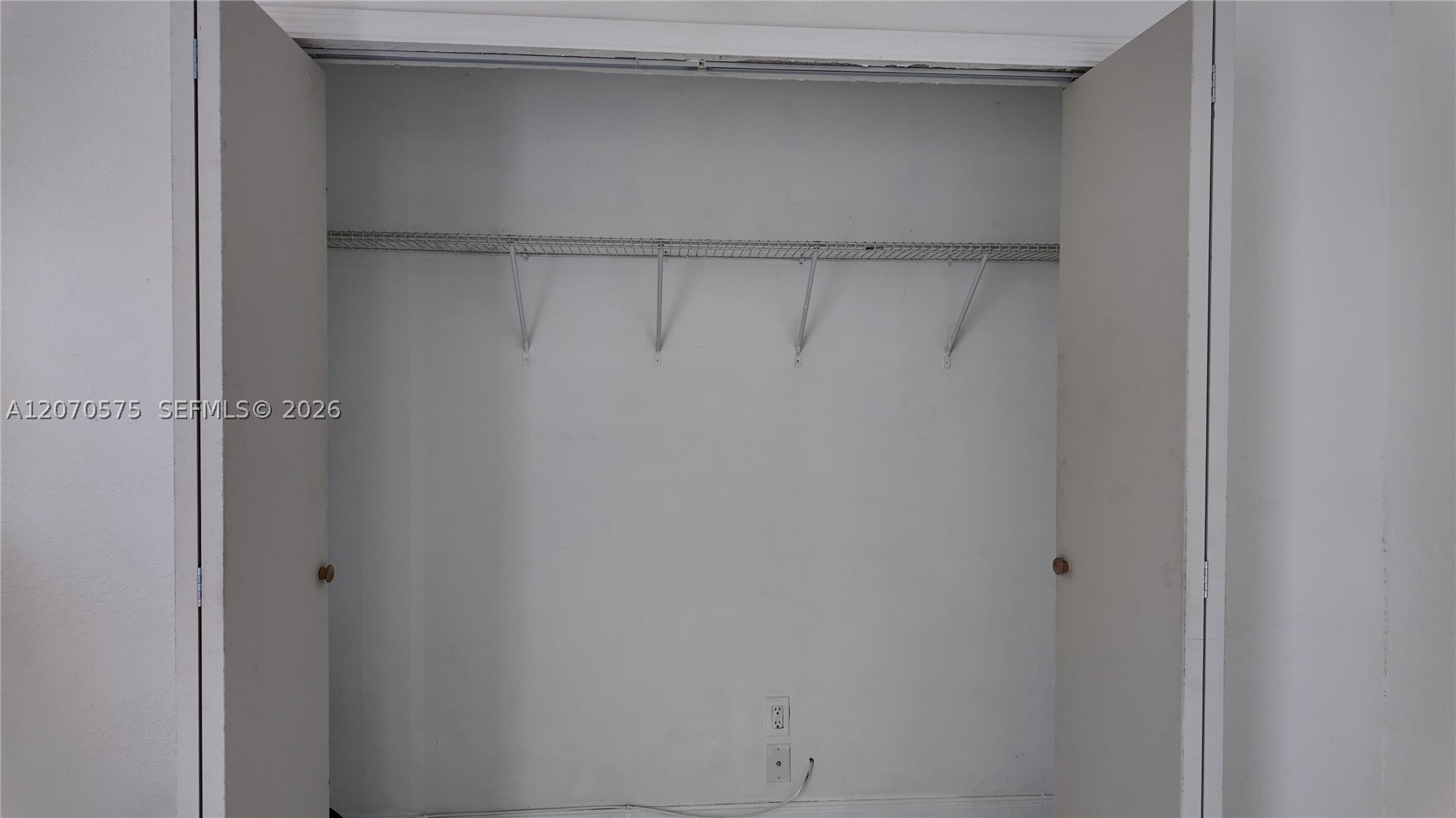 9815 SW 51st Ter – photo 4