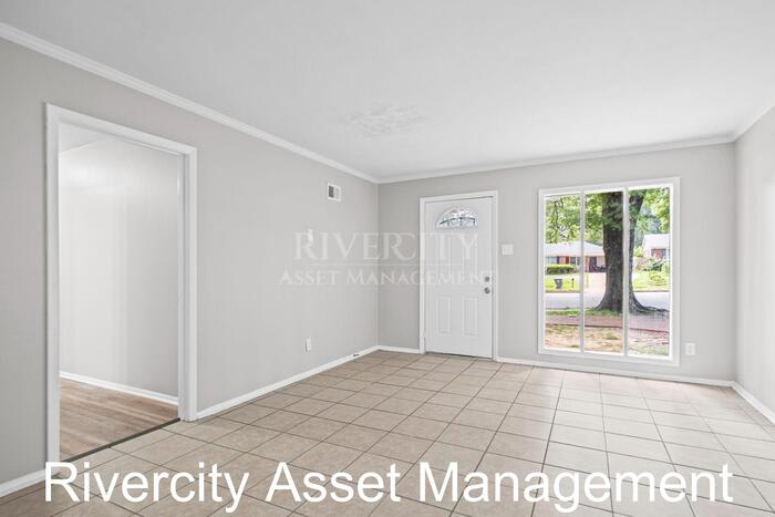 4828 Knight Arnold Road – photo 5