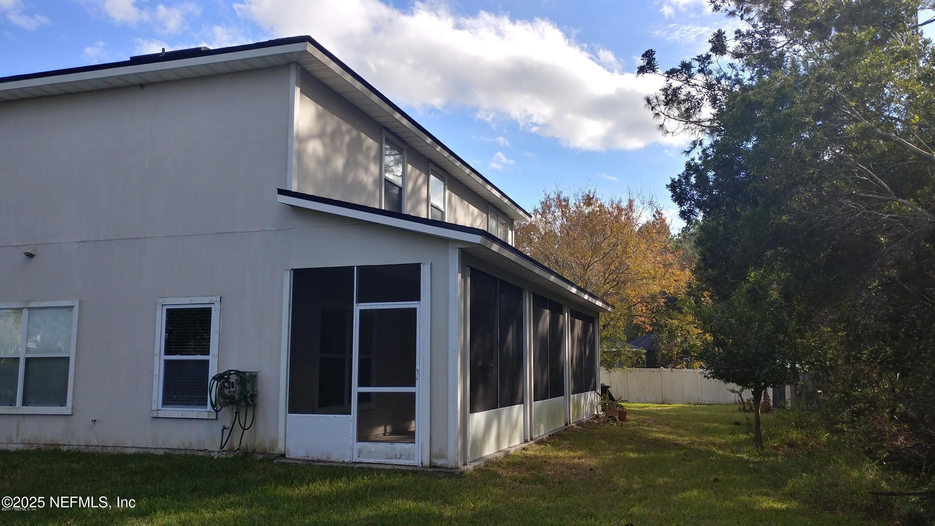 8602 LONGFORD Drive – photo 2