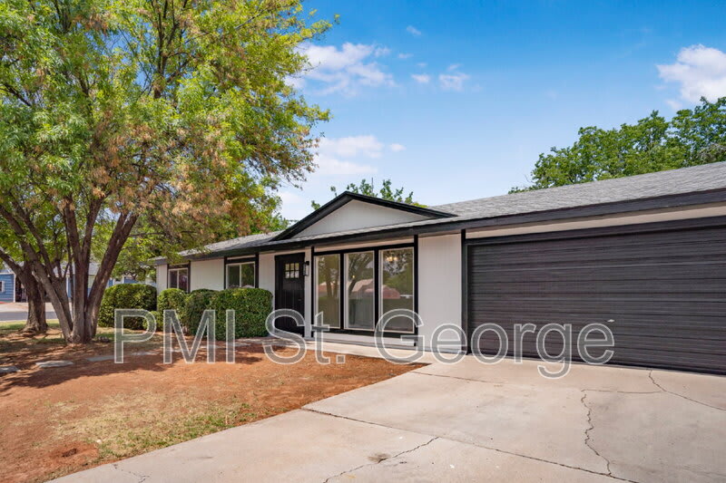 1098 North 1900 West – photo 1