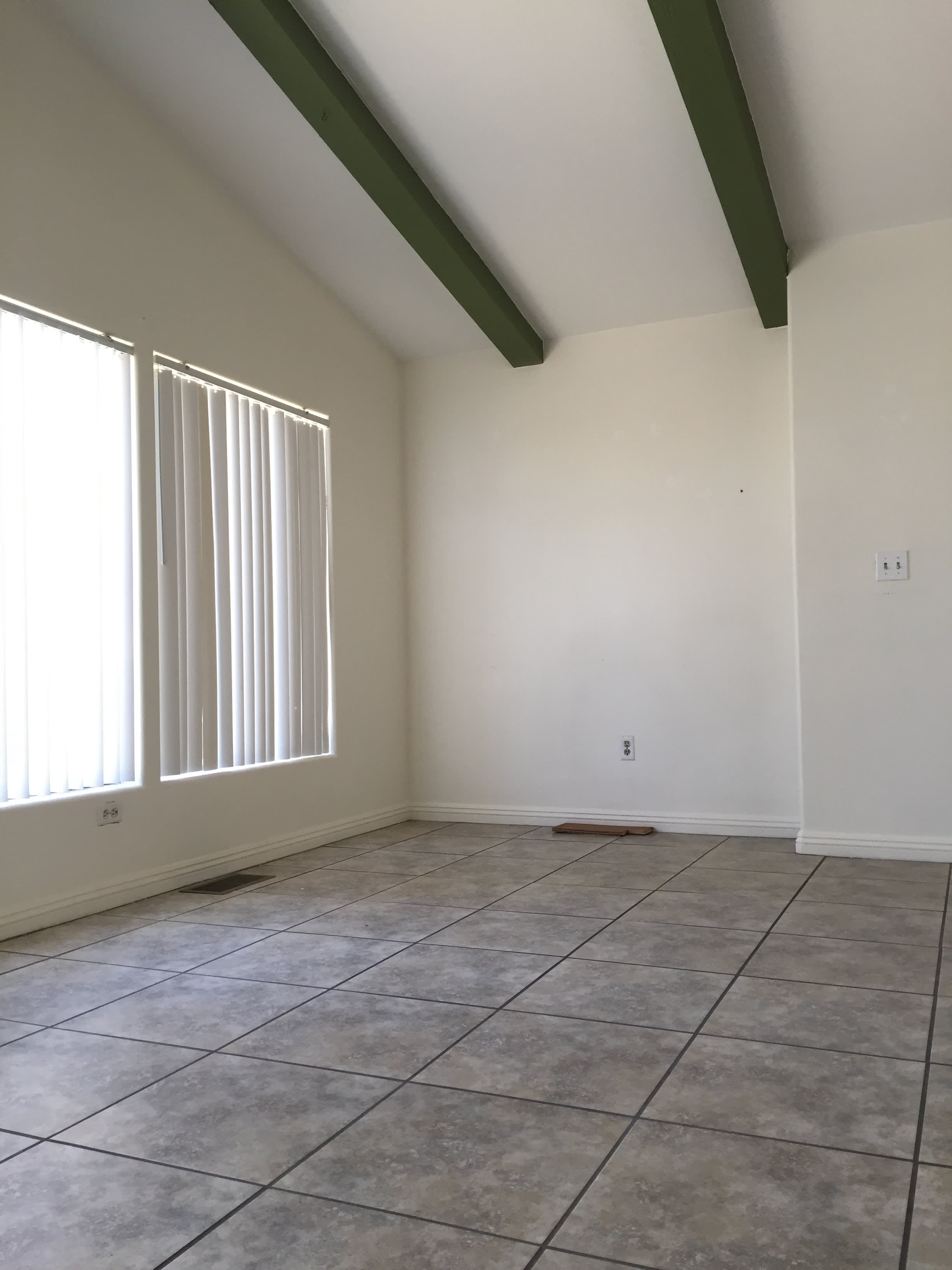 43435 Nola St – photo 4