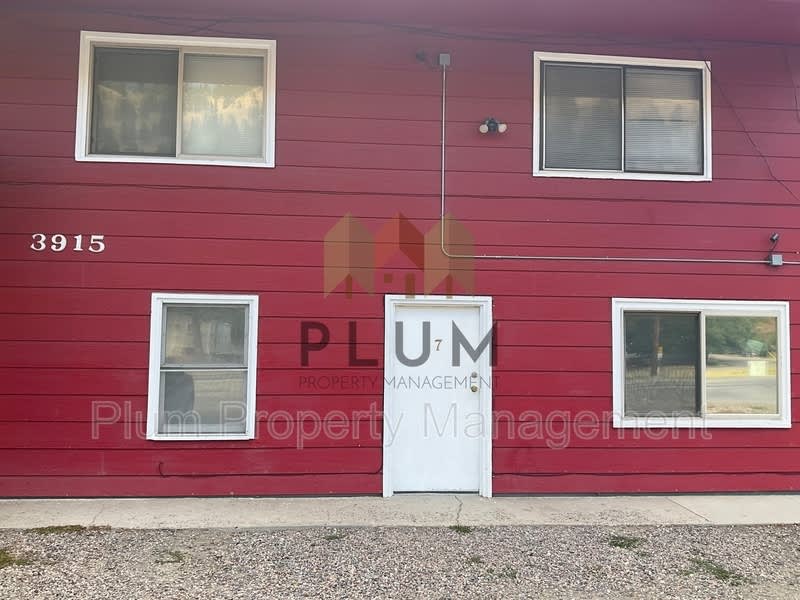 3915 Highway 200 East – photo 1