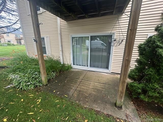 924 CHESTNUT HILL Drive – photo 2
