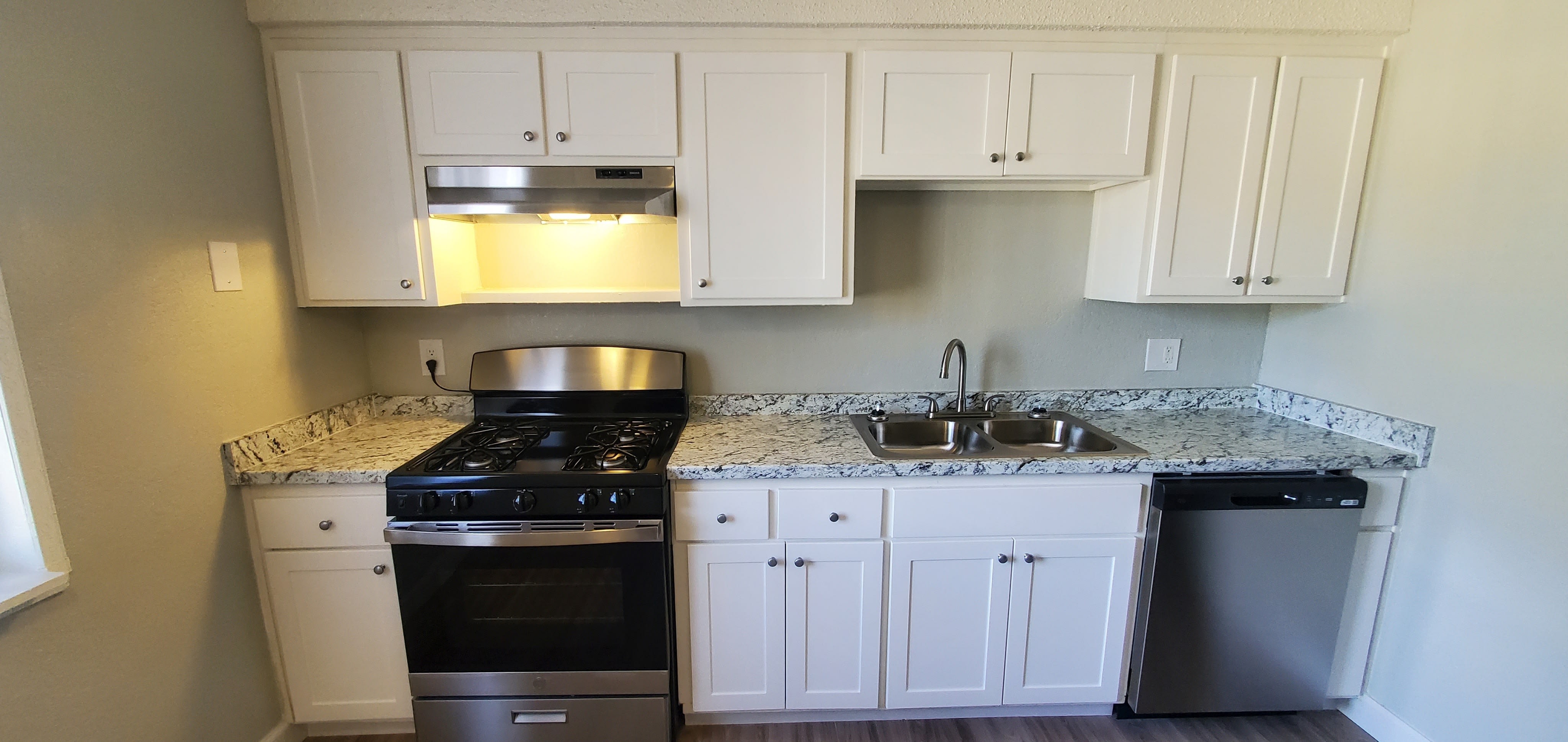 Sierra Oaks – photo 3