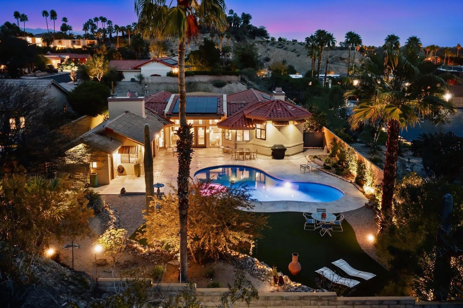 10 Venus Drive – photo 4