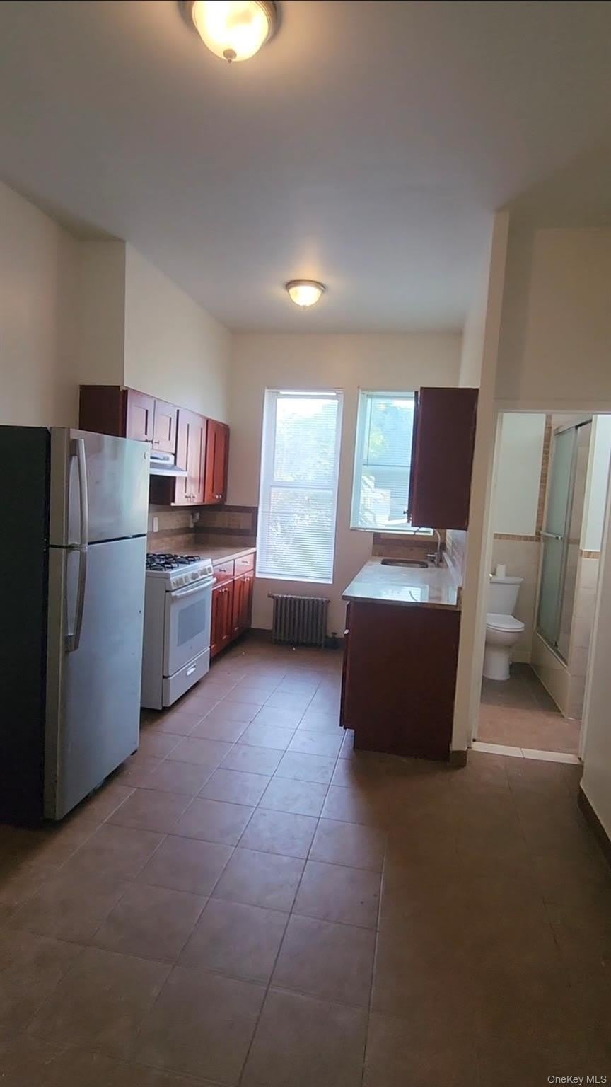 120 15 Jamaica Ave – photo 1