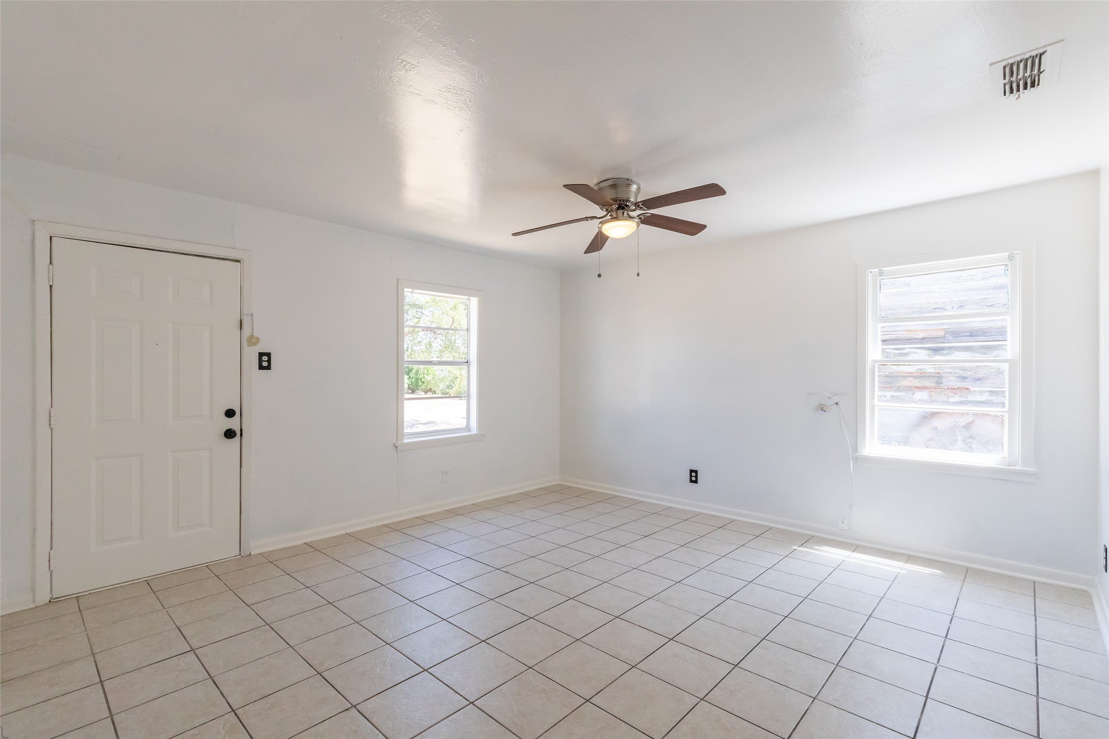5333 Taos Drive – photo 3