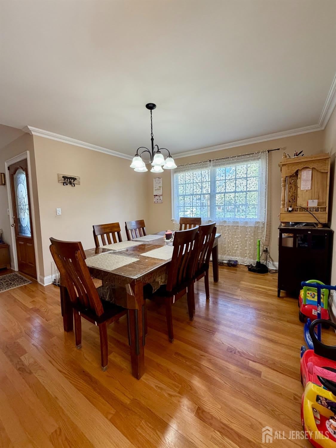 214 Rivercrest Drive – photo 4