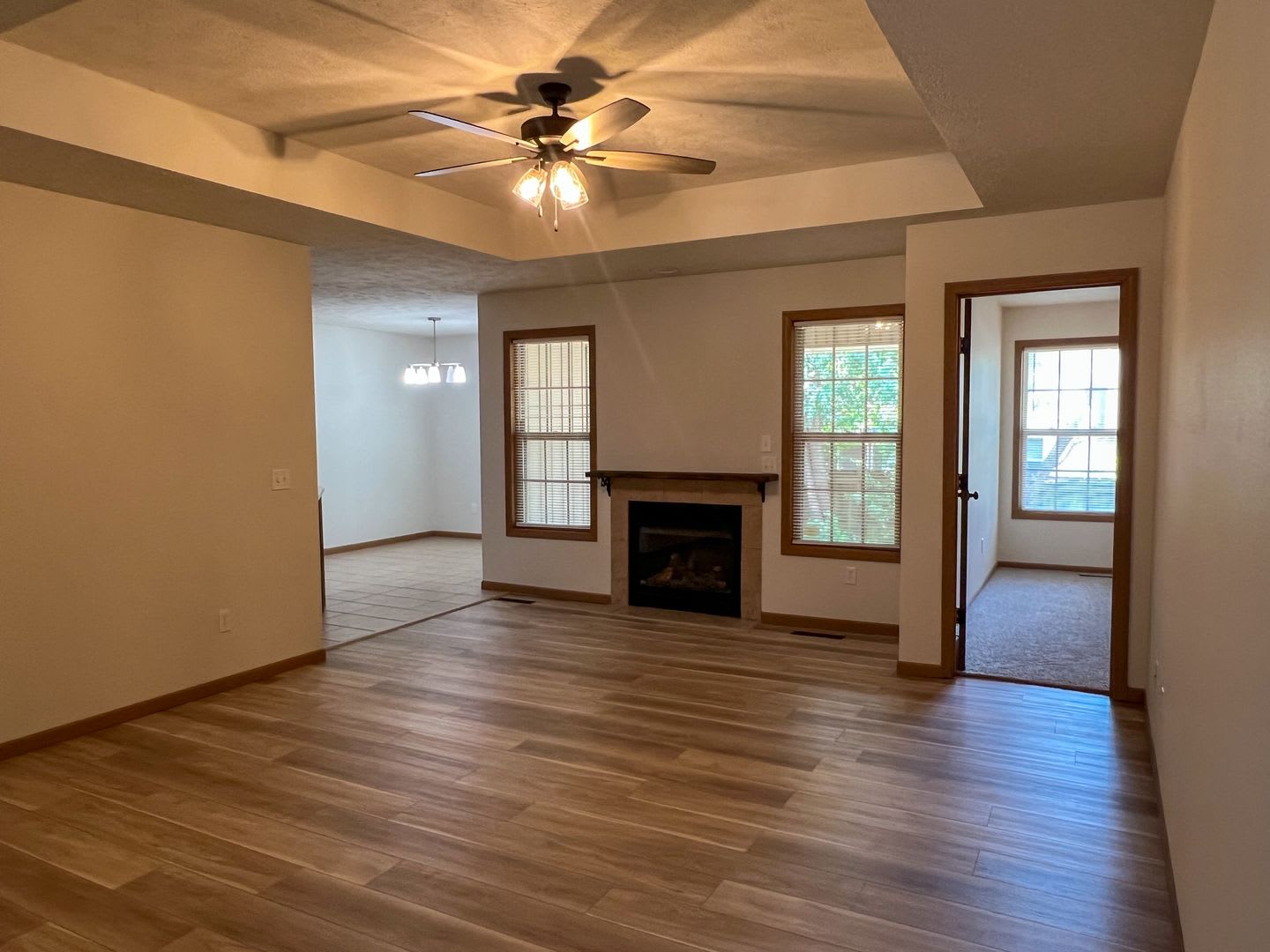 3 Bedroom 2 Bathroom 2 Car Garage – photo 2