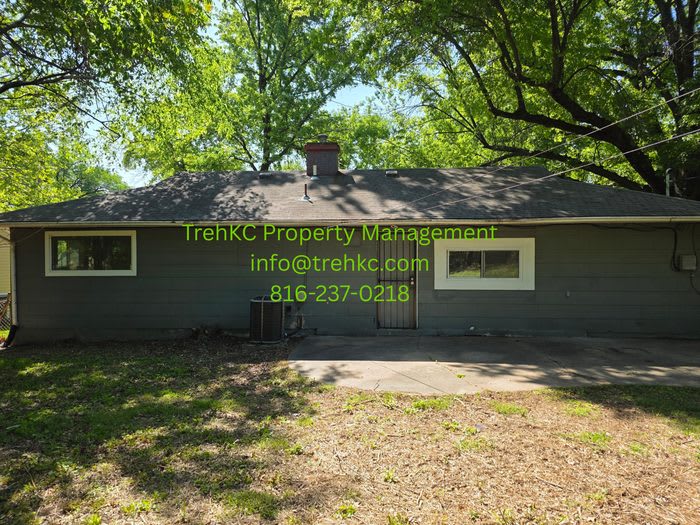 11206 Corrington Avenue – photo 2