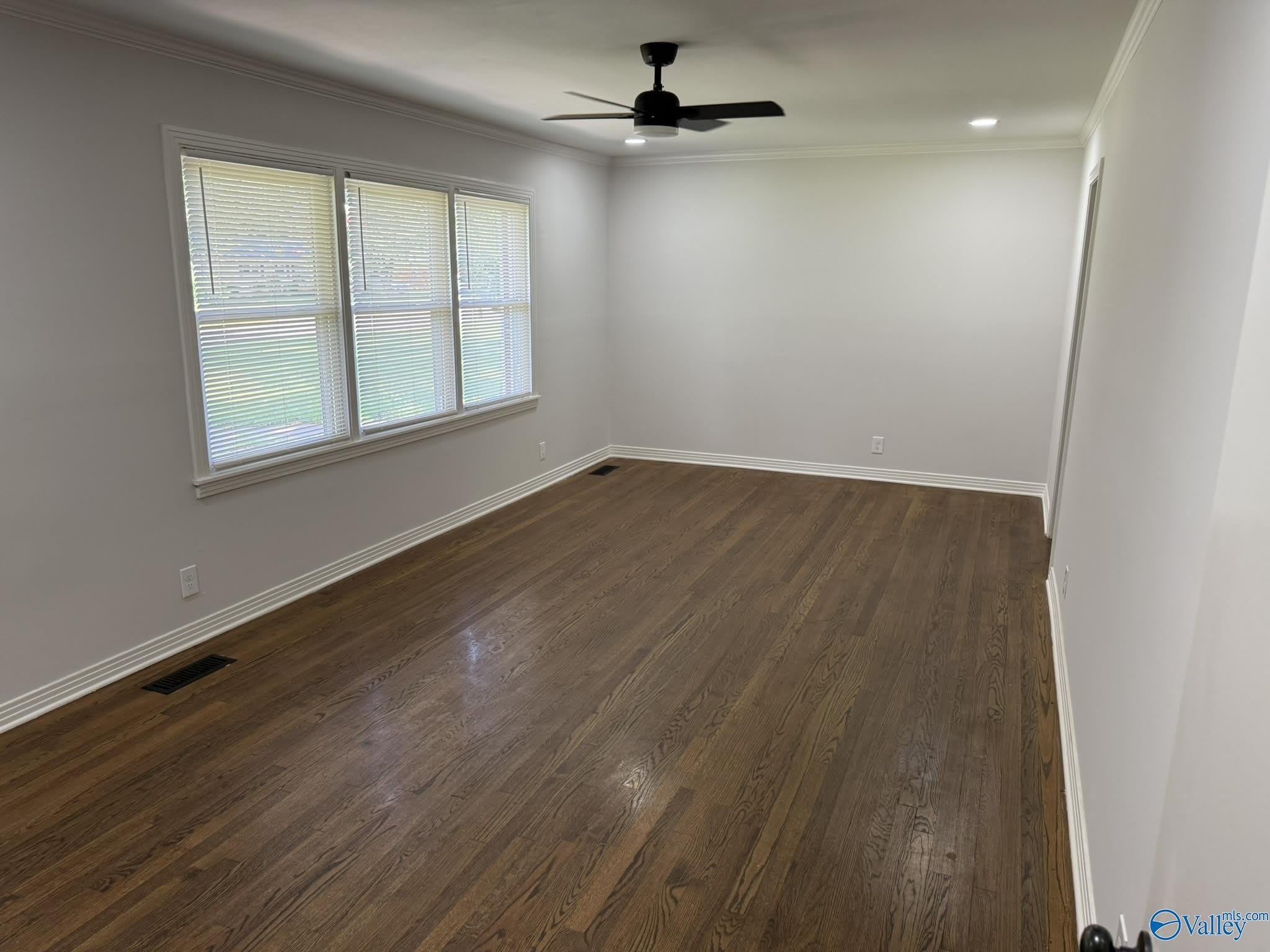 3702 Vogel Drive NW – photo 4