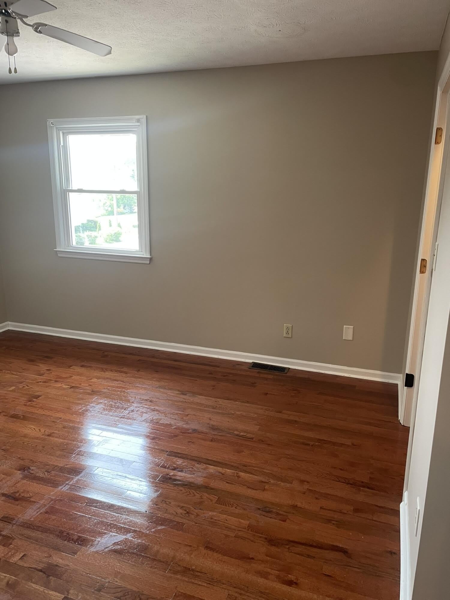 352 High St Apt 3 – photo 5