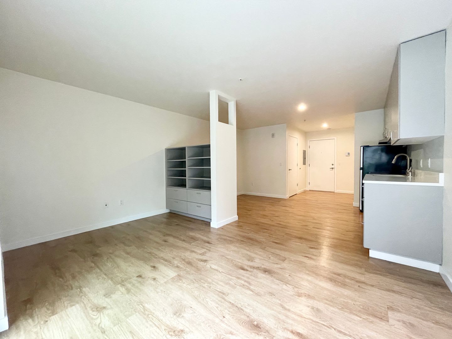 Bayview West Apartments – photo 5
