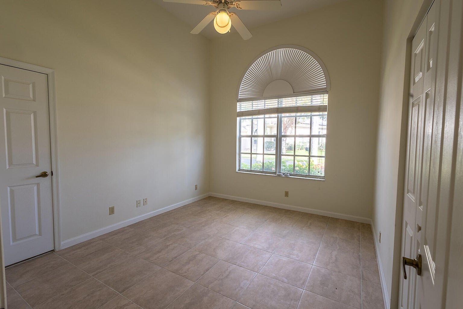 6428 Garden Court – photo 3