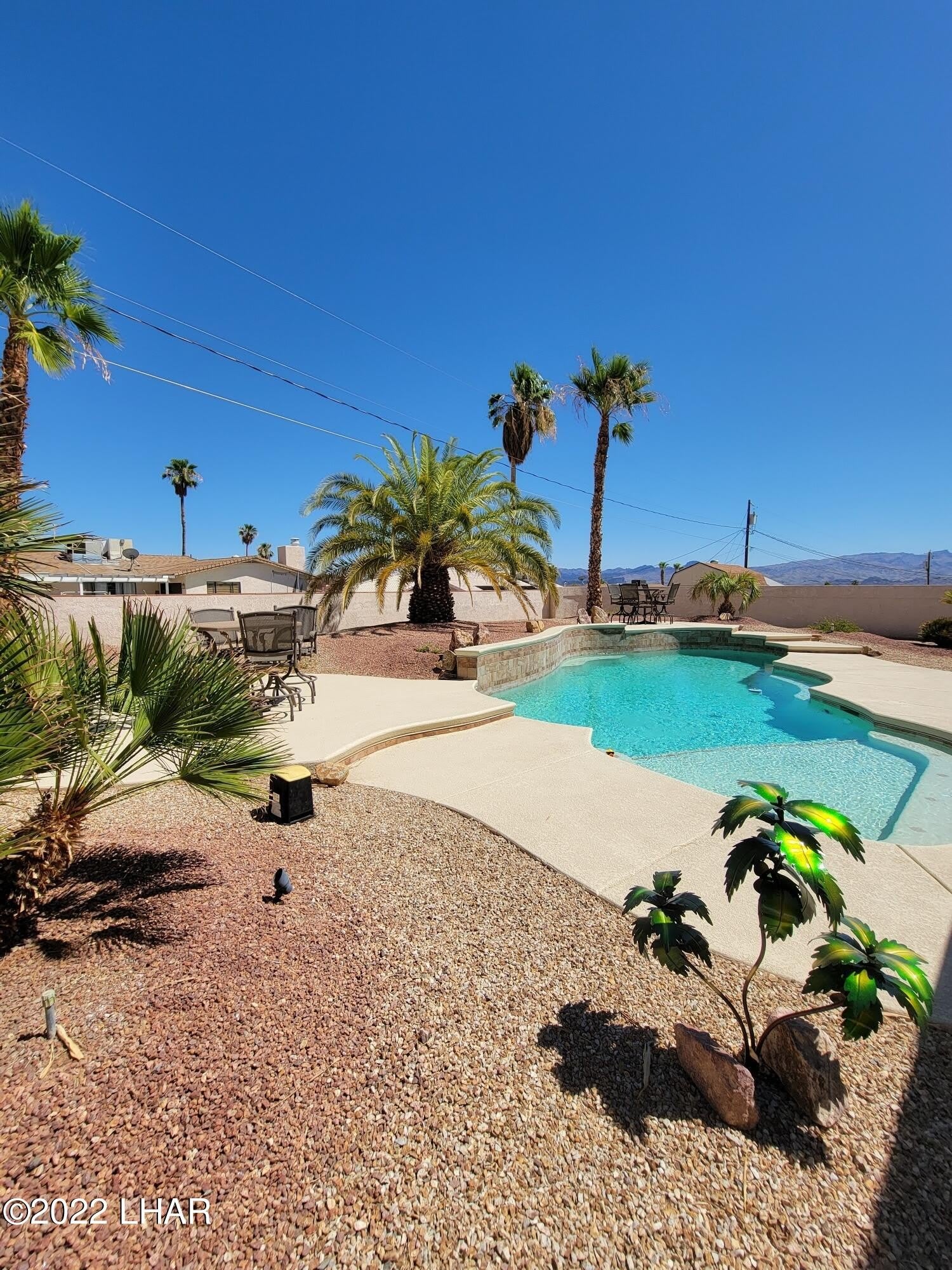 2740 Jericho Dr – photo 2