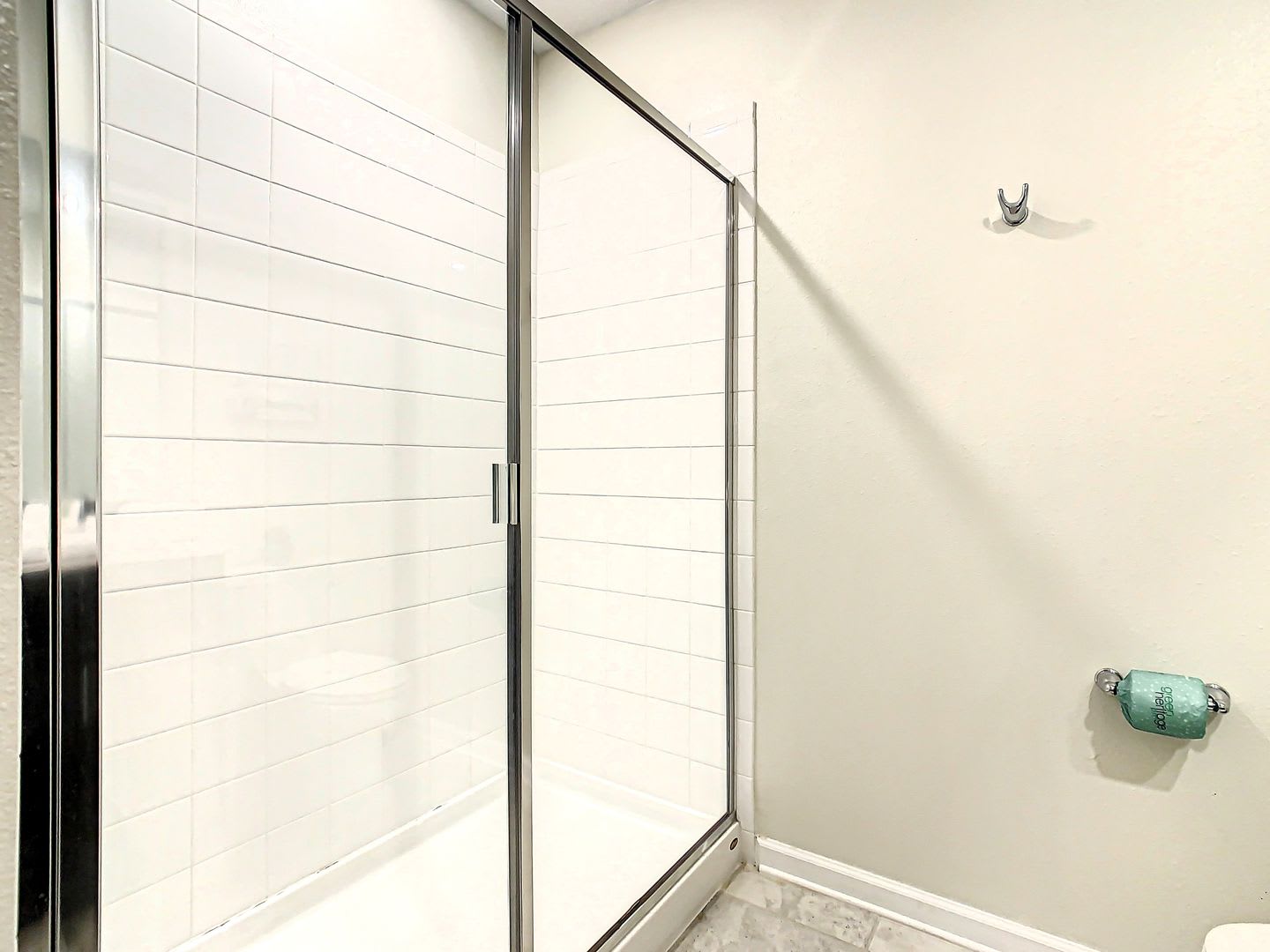 Beautiful 2-Bedroom, 2-Bath Furnished Condo in ChampionsGate Resort – Furniture Optional! – photo 3