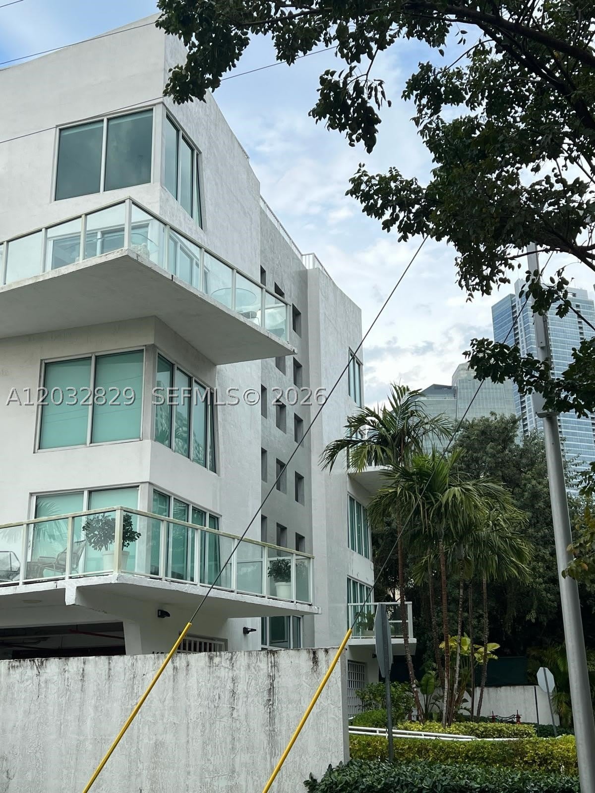 1650 Brickell Ave – photo 2