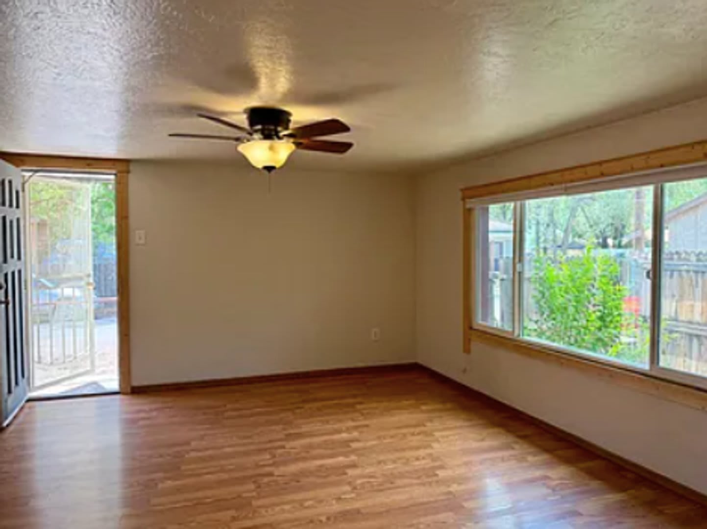 Charming Remodeled Apartment Near NAU & Downtown! – photo 2