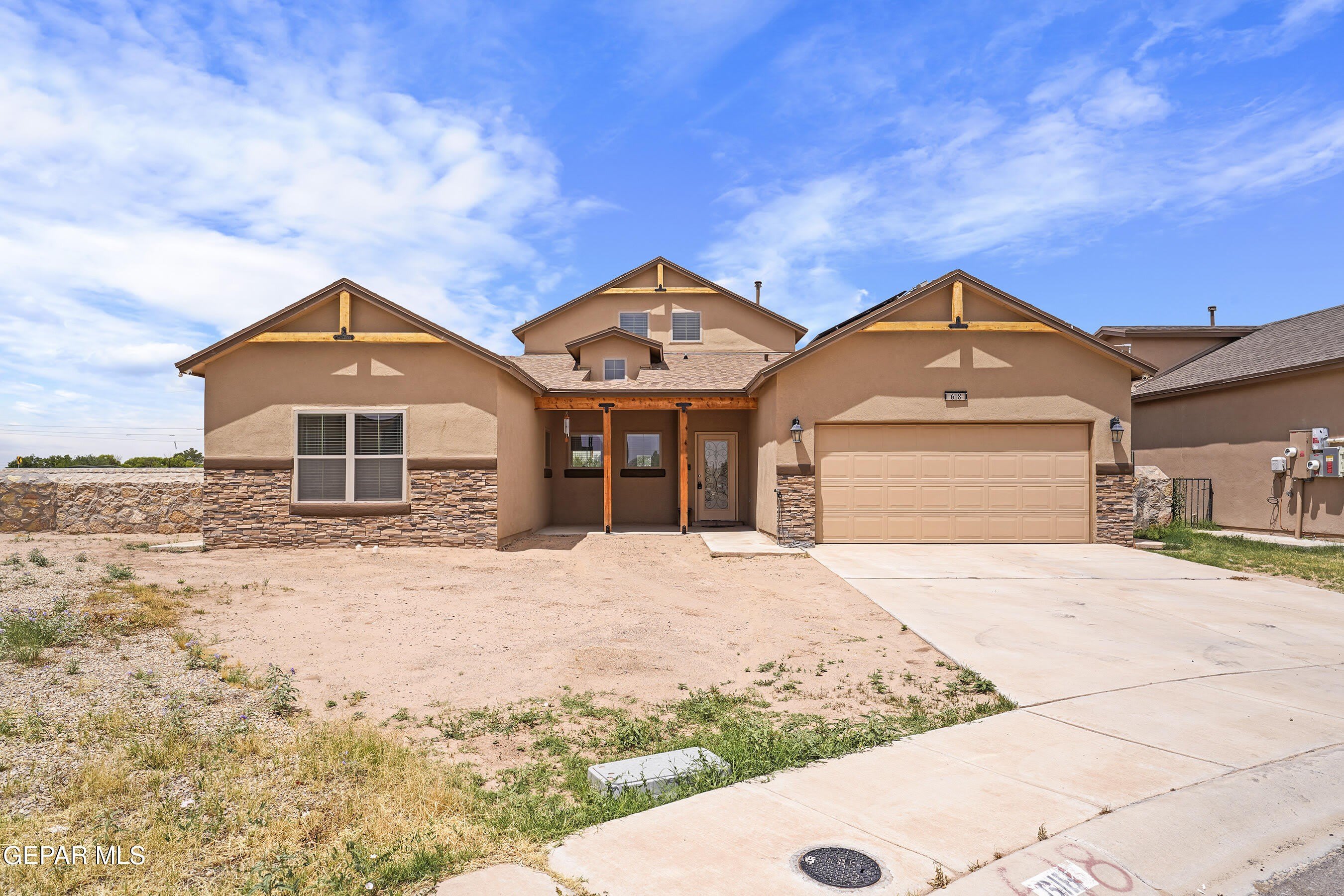 618 Rafael Marmolejo Street – photo 1