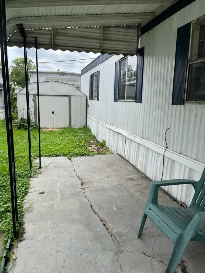 8379 Russell Lane – photo 2