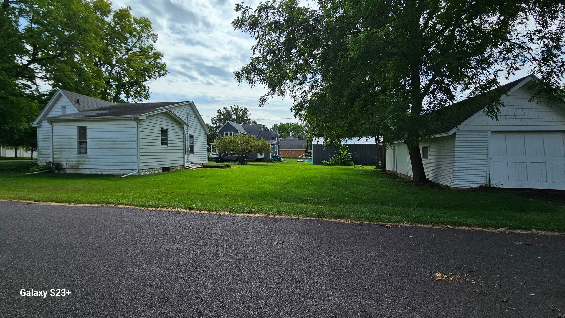 Spacious 2bdrm in Minier – photo 5