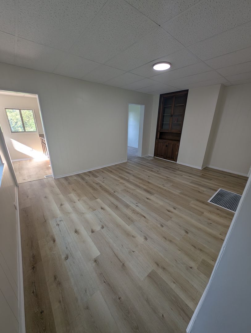 Newly Reno2 Bed, 1 Bath Home in Pitcairn -- Available NOW! – photo 4