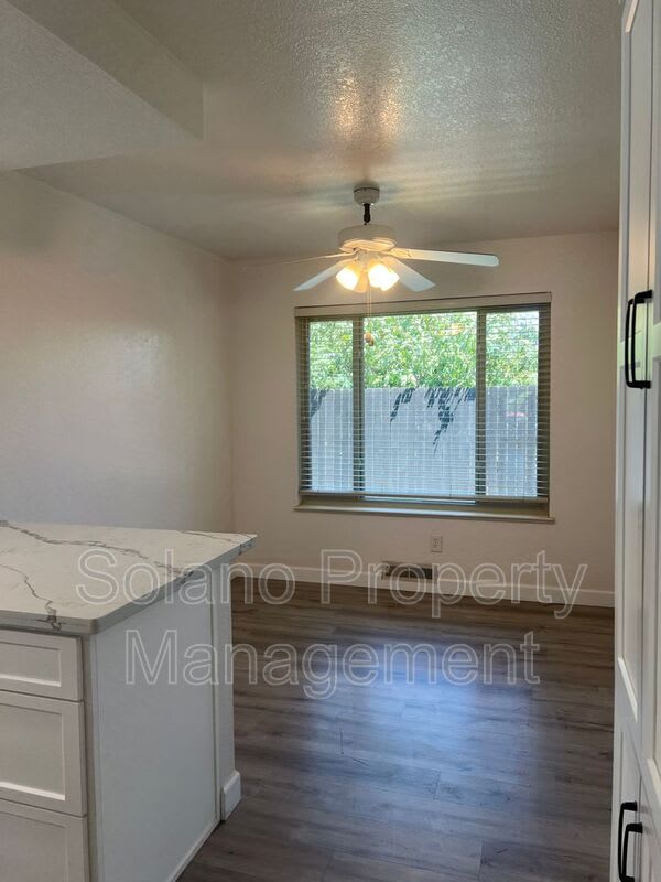 142 Hillview Drive – photo 4