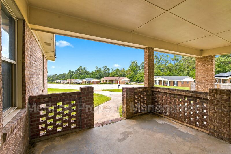 2941 Rollingwood Drive – photo 3