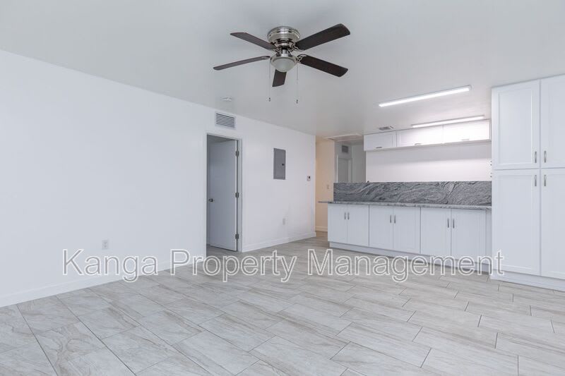 5918 Pierce Street – photo 2