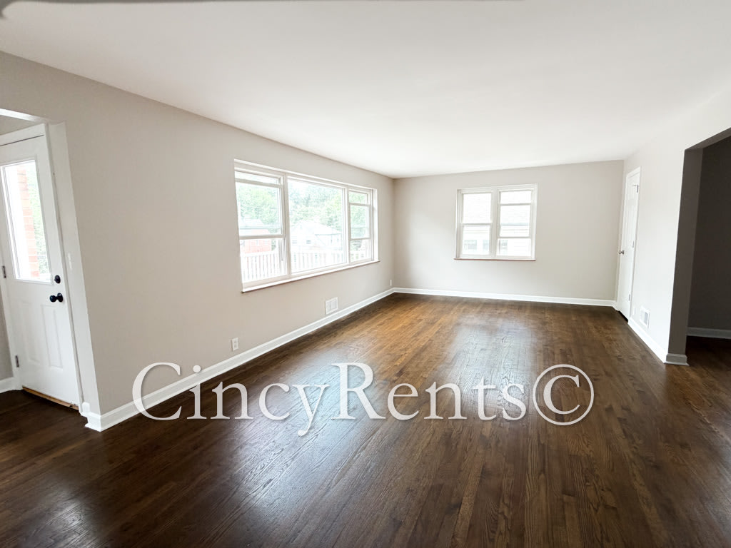 4105 Paxton Woods Dr – photo 5