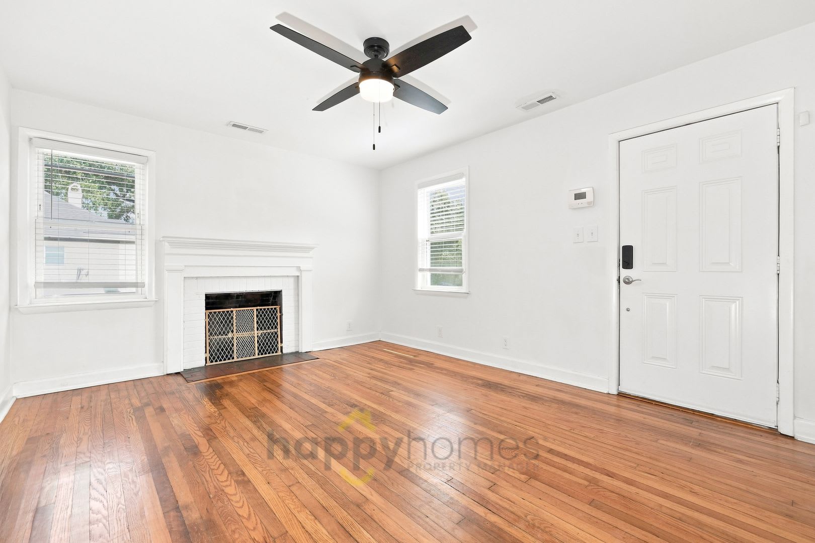 Charming 3 Bedroom 1 Bathroom in North Charleston – photo 3