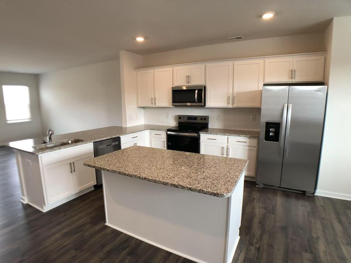 720 Dorset Strm Drive – photo 4
